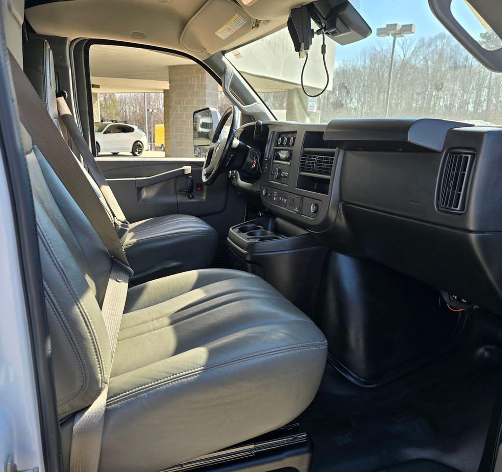 2022 Chevrolet Express 3500 Work Van Concord NC