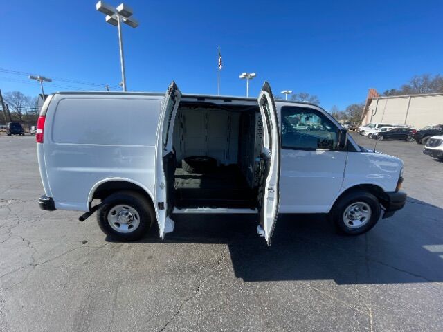 2022 Chevrolet Express Cargo RWD 2500 Regular Wheelbase WT Charlotte NC