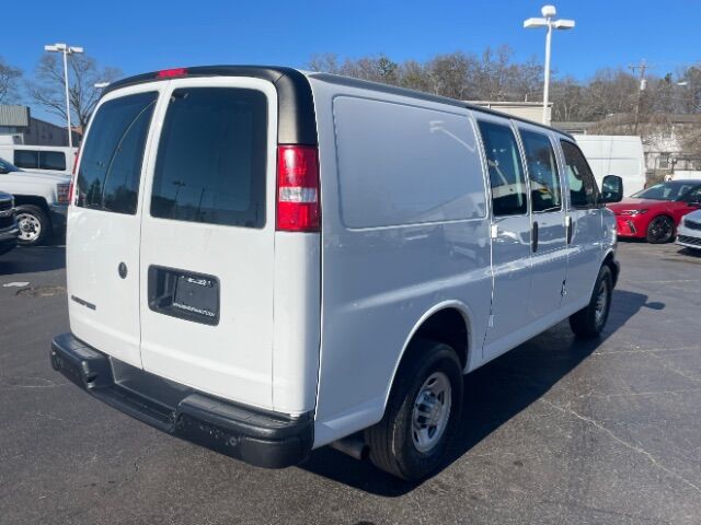 2022 Chevrolet Express Cargo RWD 2500 Regular Wheelbase WT Charlotte NC