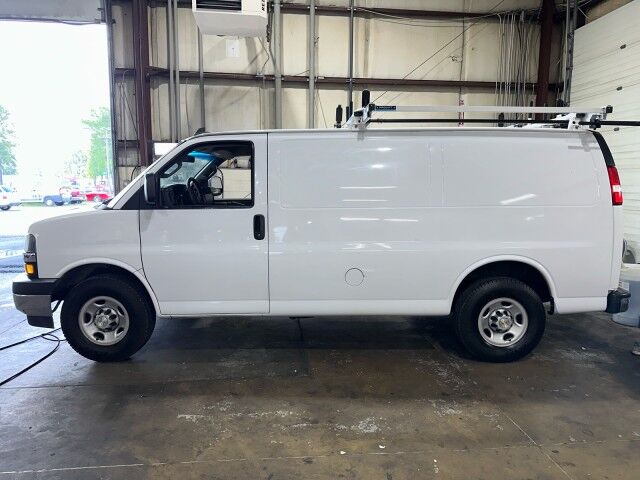 2022 Chevrolet Express Cargo Van