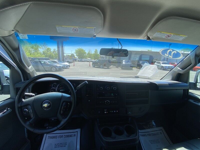 2022 Chevrolet Express Cargo Van Bristol  PA