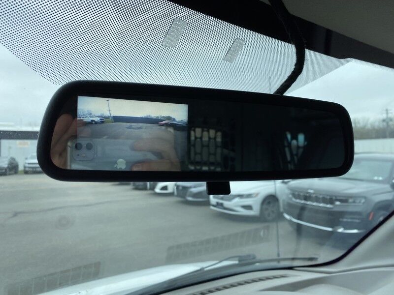 2022 Chevrolet Express Cargo Van Bristol  PA