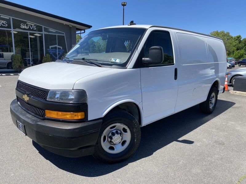 2022 Chevrolet Express Cargo Van Bristol  PA