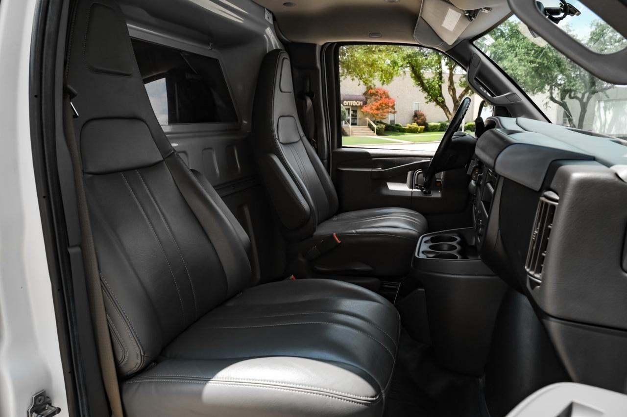 2022 Chevrolet Express Cargo Van Farmers Branch TX