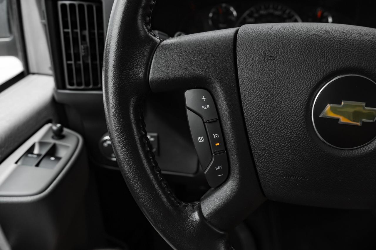 2022 Chevrolet Express Cargo Van Farmers Branch TX