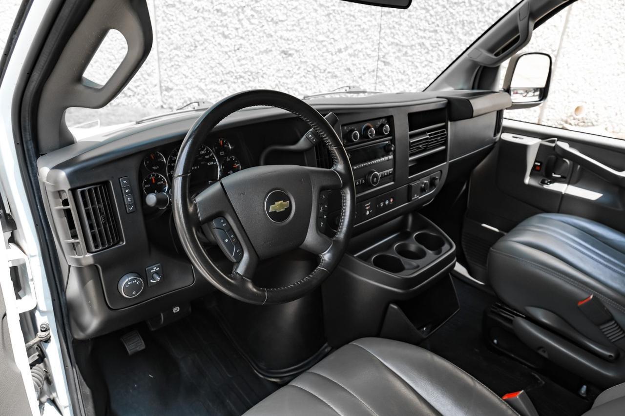 2022 Chevrolet Express Cargo Van