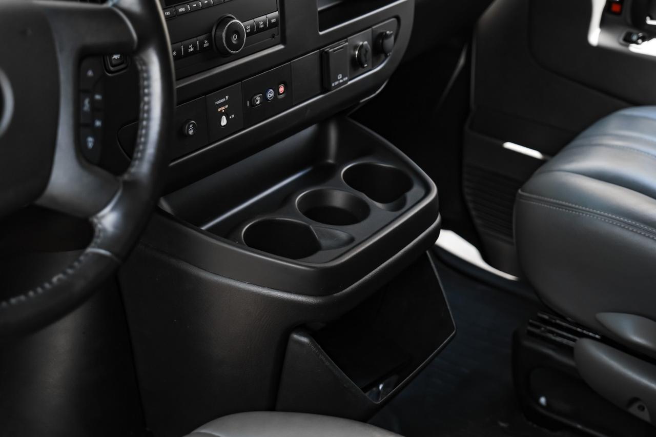 2022 Chevrolet Express Cargo Van Farmers Branch TX