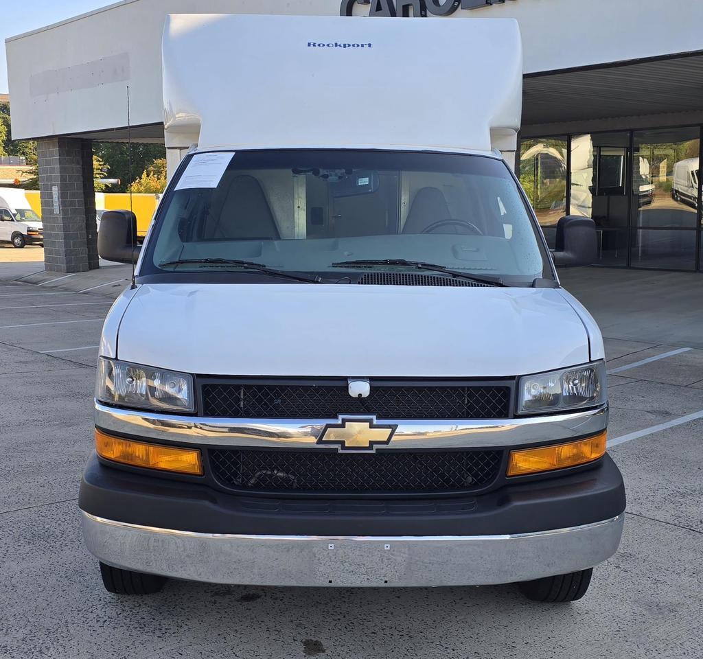 2022 Chevrolet Express Commercial Cutaway 3500 SRW 14ft Box W/Shelves and Double Doors Concord NC