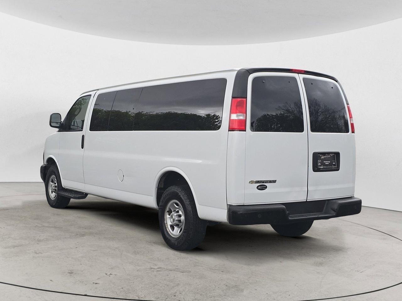2022 Chevrolet Express Passenger LS Dalton GA