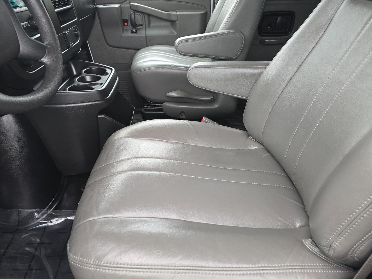 2022 Chevrolet Express Passenger LS Dalton GA