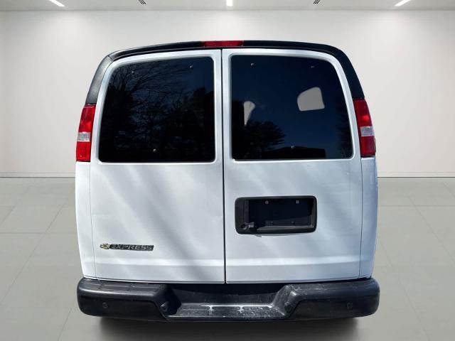 2022 Chevrolet Express Passenger LS North Dartmouth MA