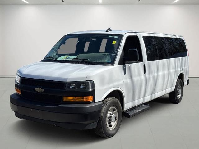 2022 Chevrolet Express Passenger LS North Dartmouth MA