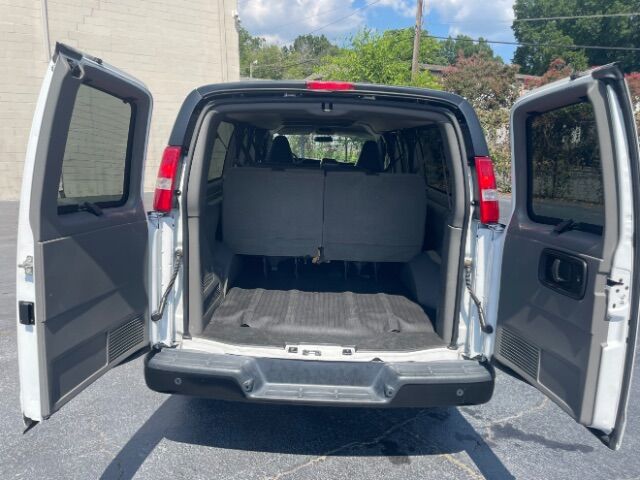 2022 Chevrolet Express Passenger RWD 3500 Extended Wheelbase LS Charlotte NC