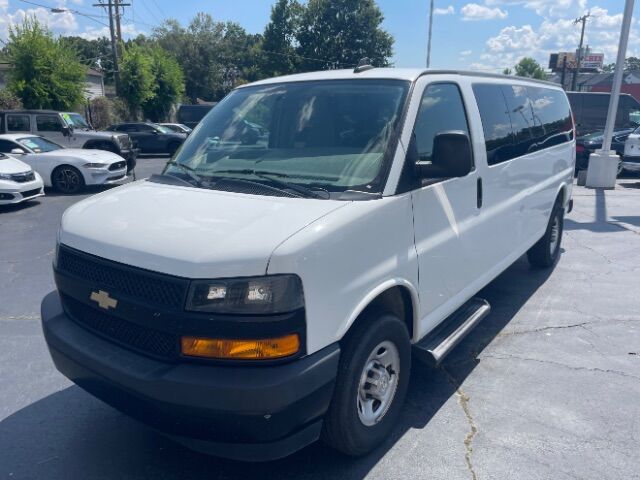 2022 Chevrolet Express Passenger RWD 3500 Extended Wheelbase LS Charlotte NC