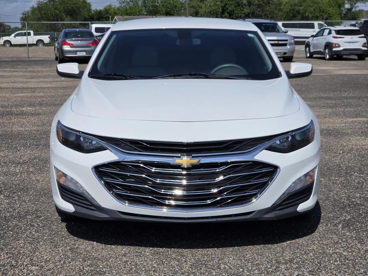 2022 Chevrolet Malibu 4dr Sdn LT Beeville TX