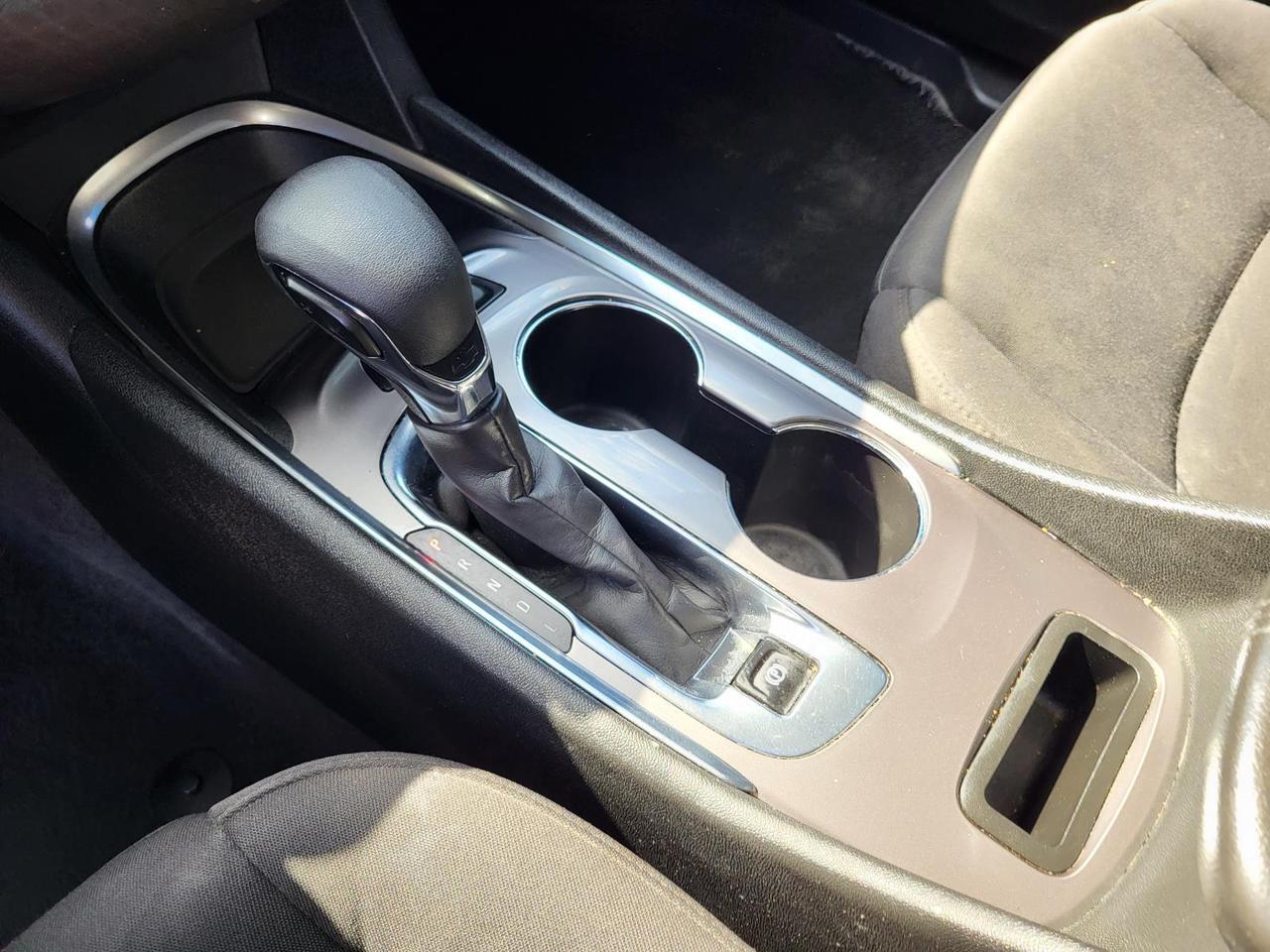 2022 Chevrolet Malibu 4dr Sdn LT Beeville TX