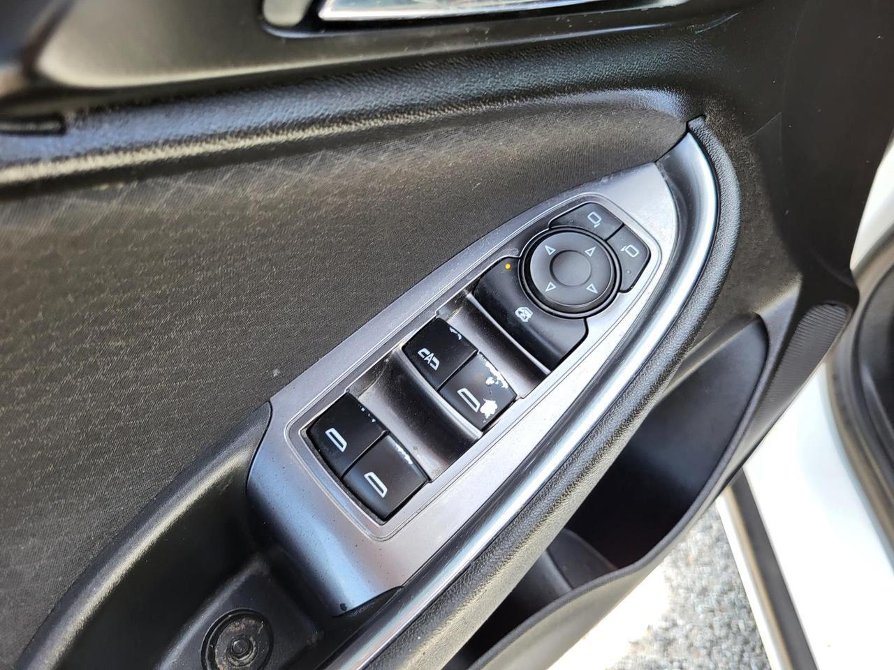 2022 Chevrolet Malibu 4dr Sdn LT Beeville TX