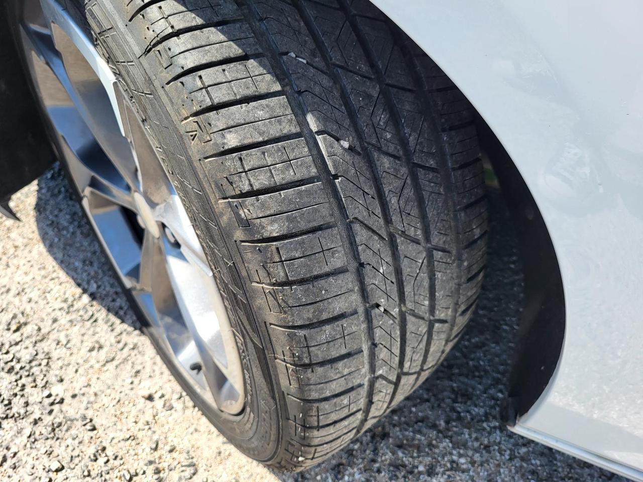 2022 Chevrolet Malibu 4dr Sdn LT Beeville TX