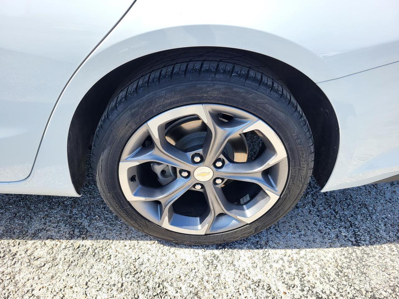2022 Chevrolet Malibu 4dr Sdn LT Beeville TX
