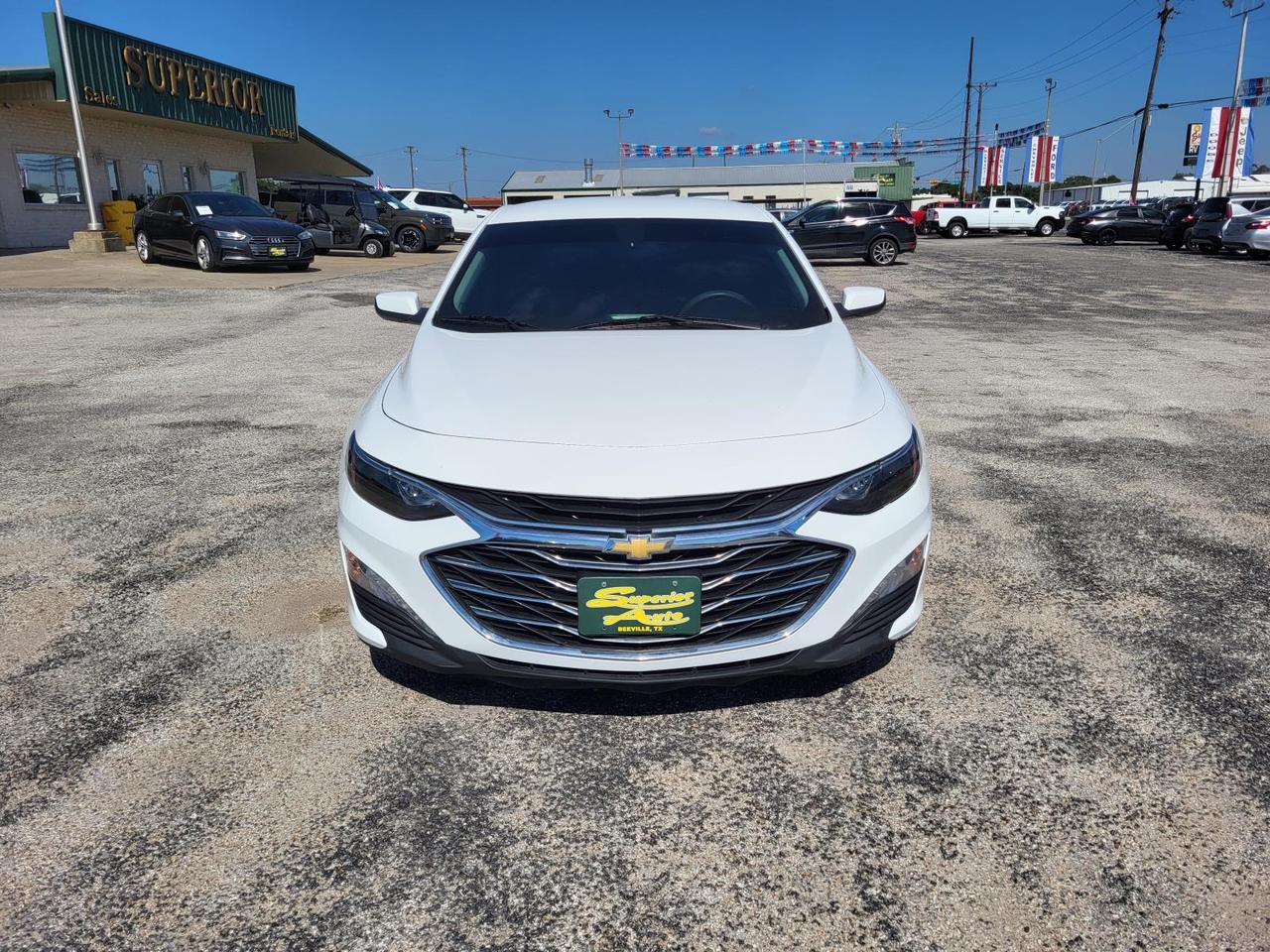 2022 Chevrolet Malibu 4dr Sdn LT Beeville TX