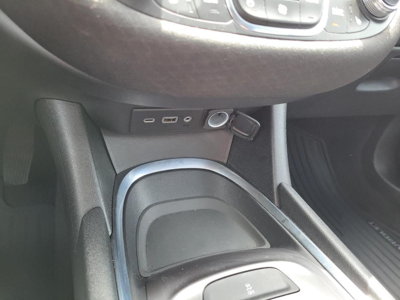 2022 Chevrolet Malibu 4dr Sdn LT Beeville TX