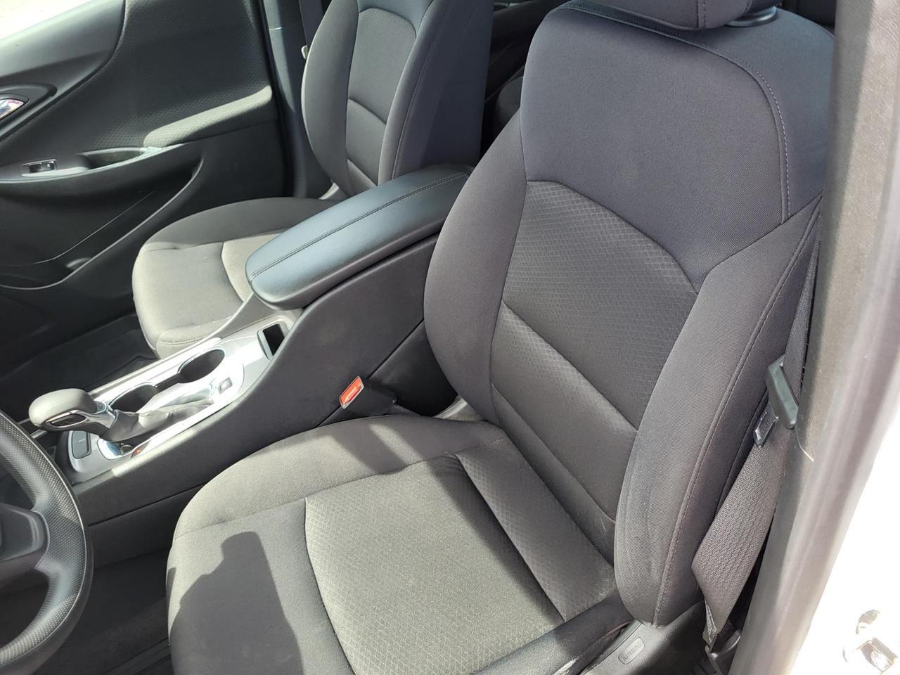 2022 Chevrolet Malibu 4dr Sdn LT Beeville TX