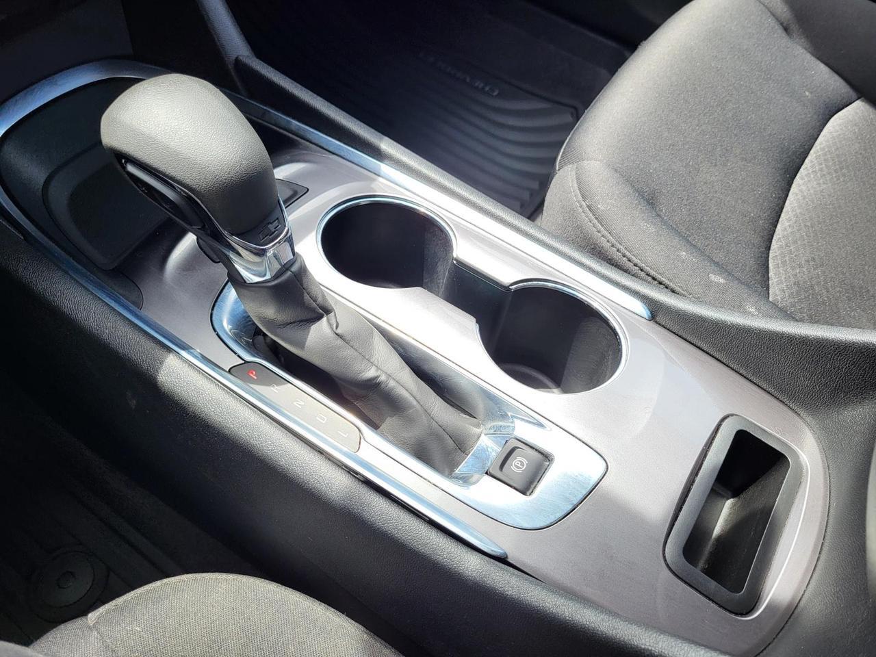 2022 Chevrolet Malibu 4dr Sdn LT Beeville TX
