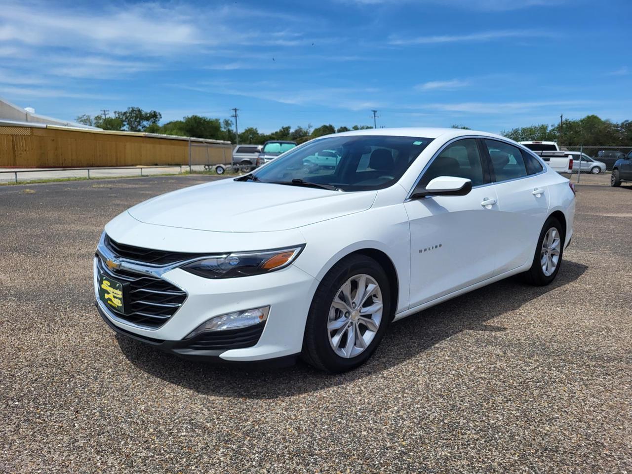 2022 Chevrolet Malibu 4dr Sdn LT Beeville TX