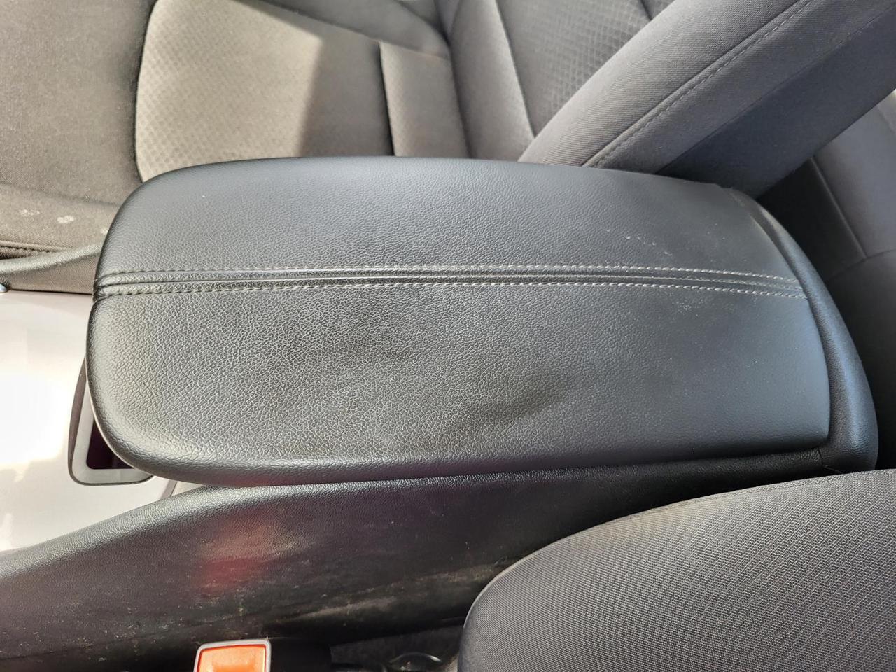 2022 Chevrolet Malibu 4dr Sdn LT Beeville TX