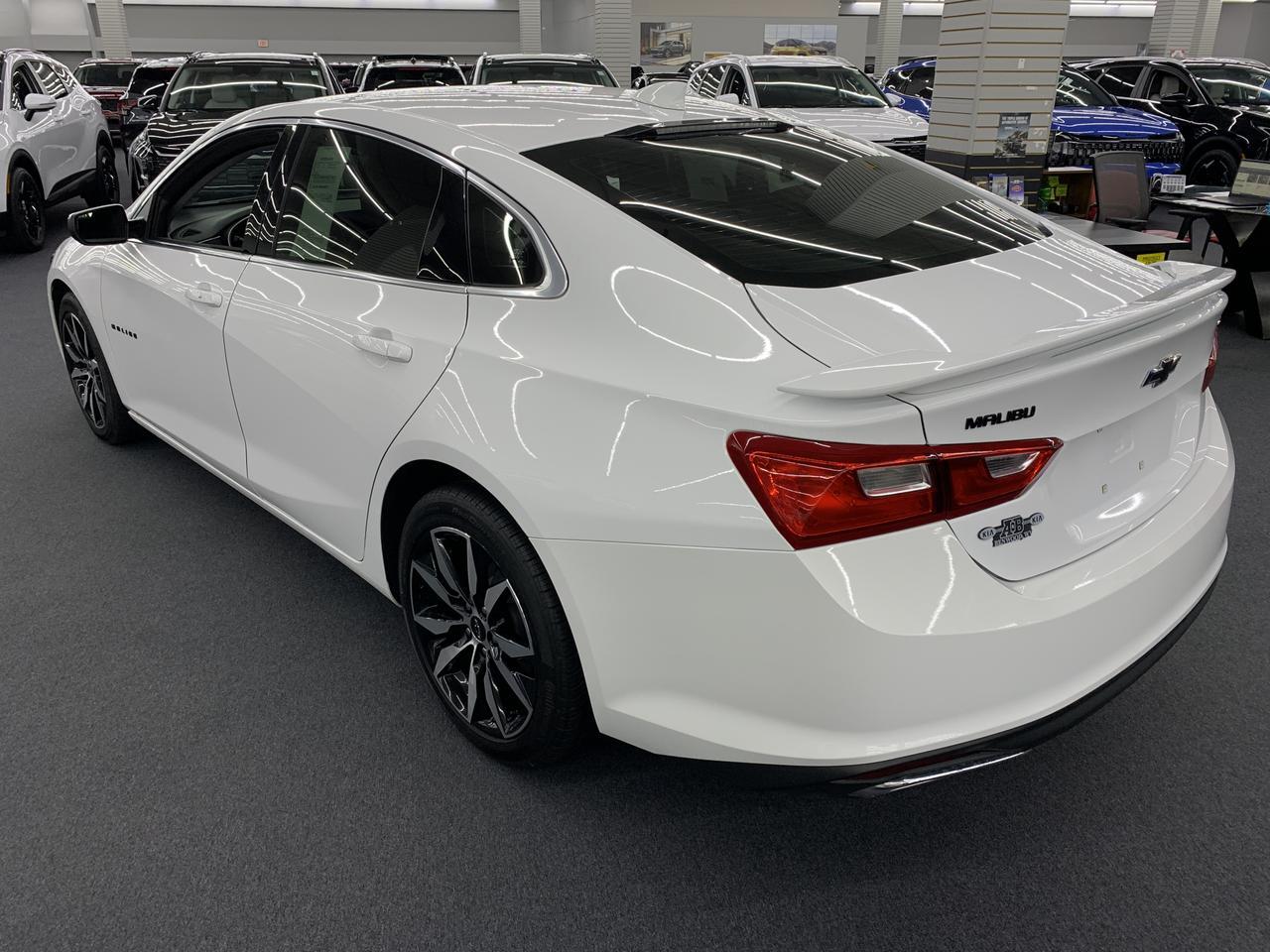 2022 Chevrolet Malibu 4dr Sdn RS Benwood WV