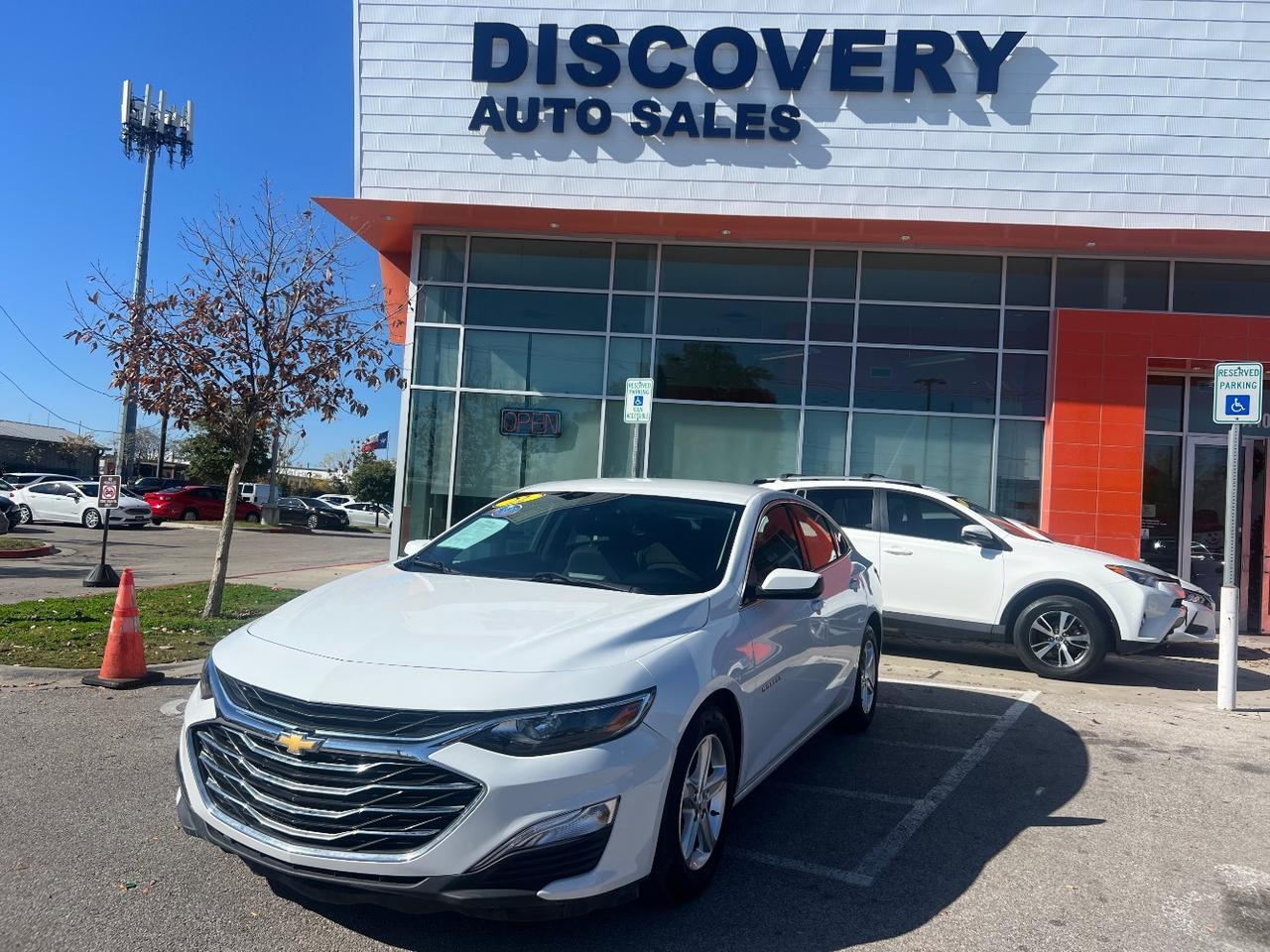 2022 Chevrolet Malibu FWD 1FL