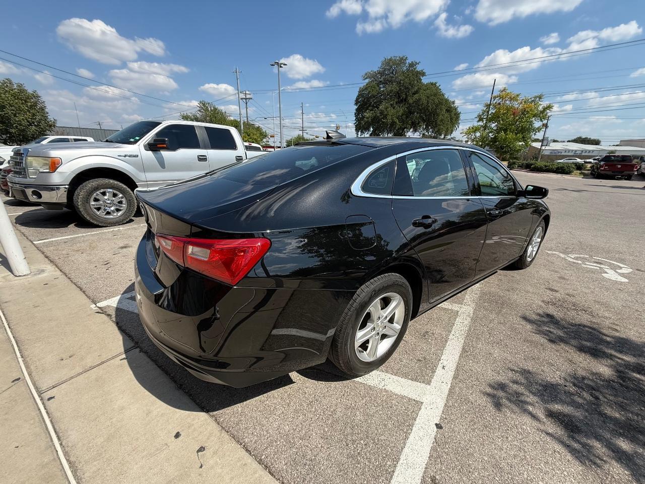 2022 Chevrolet Malibu FWD LS Austin TX