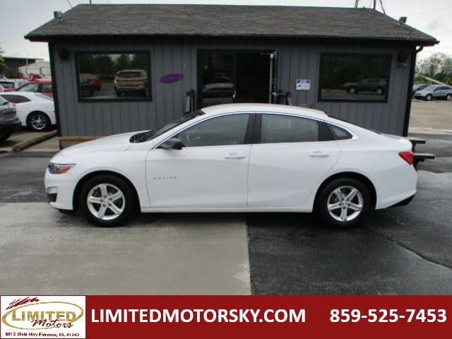 2022 Chevrolet Malibu FWD LS