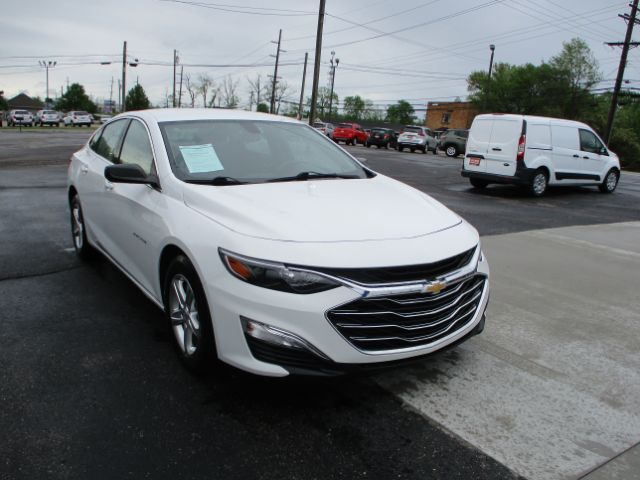 2022 Chevrolet Malibu FWD LS