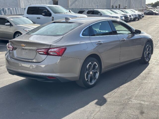 2022 Chevrolet Malibu FWD LT