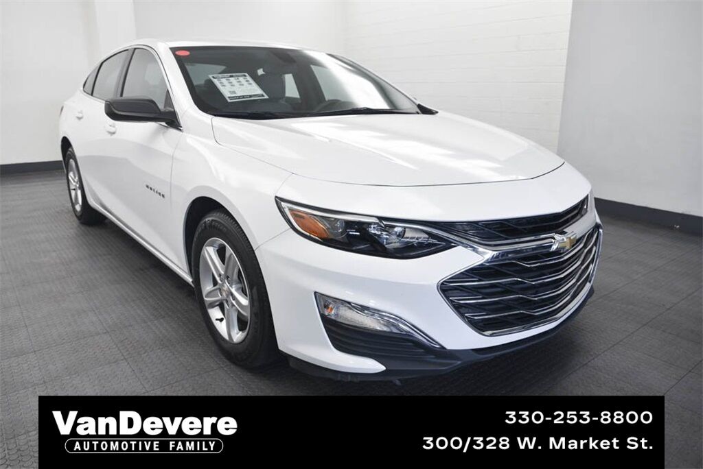 2022 Chevrolet Malibu LS Akron OH