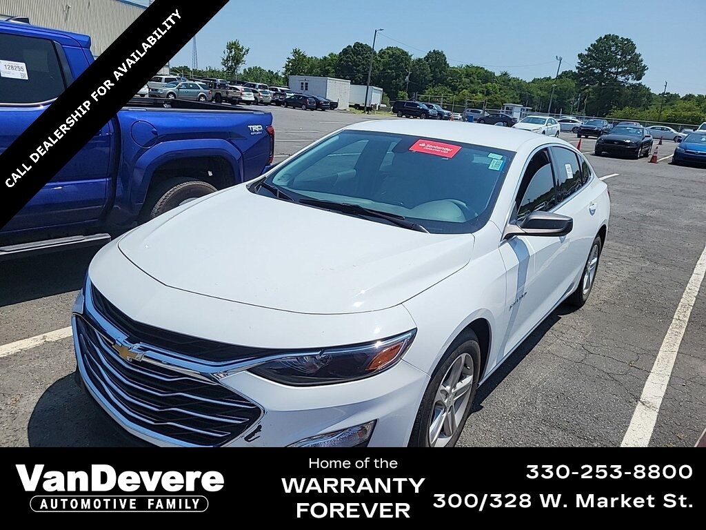2022 Chevrolet Malibu LS Akron OH