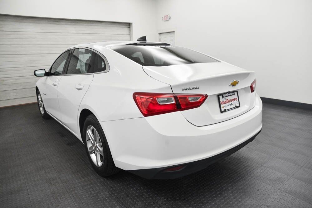 2022 Chevrolet Malibu LS Akron OH