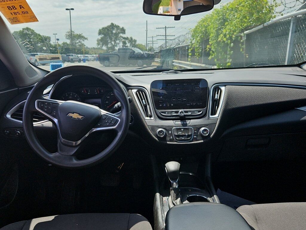 2022 Chevrolet Malibu LS Akron OH