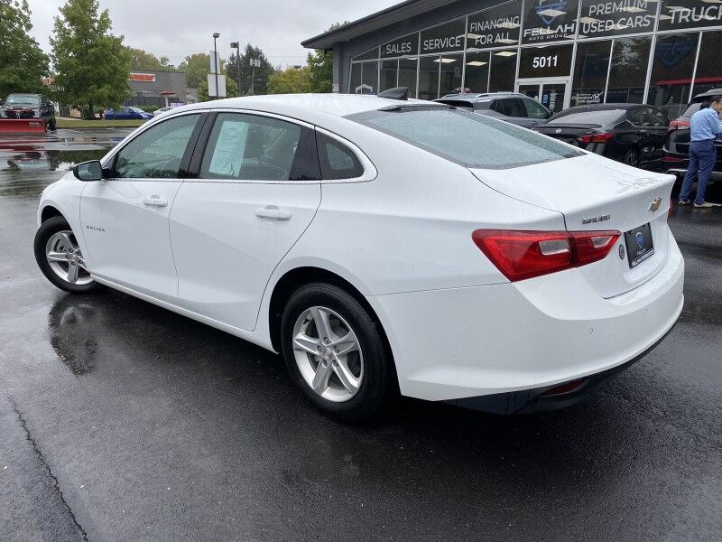 2022 Chevrolet Malibu LS