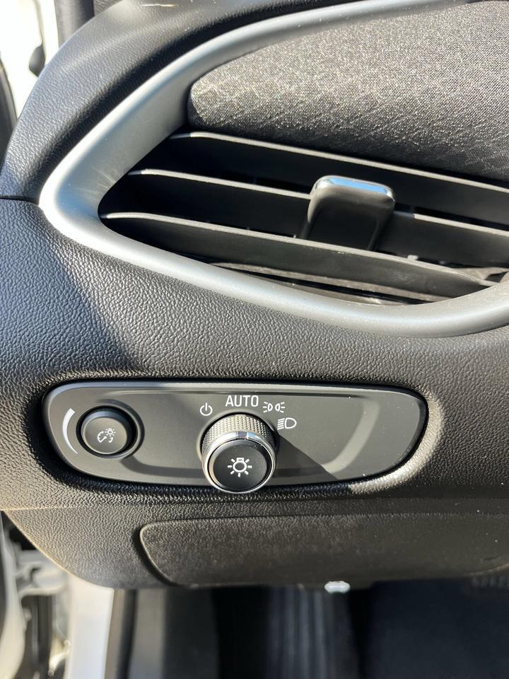 2022 Chevrolet Malibu LS Castroville TX