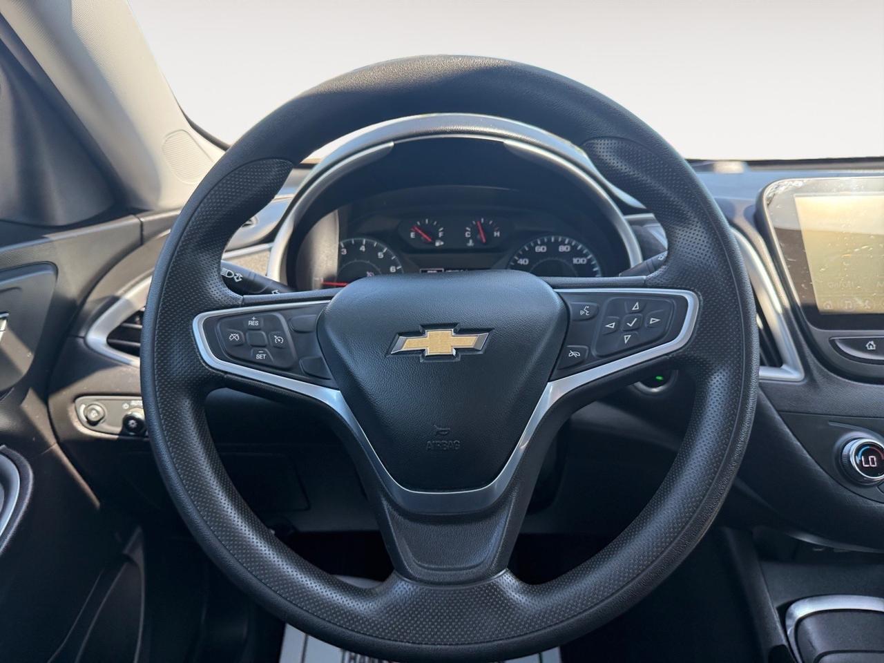 2022 Chevrolet Malibu LT, APPLE CARPLAY/ANDROID AUTO, HEATED SEATS, BLUETOOTH, BACKUP CAMERA, POWER MIRRORS, REMOTE START, COME AND TEST DRIVE THIS CHEVROLET MALIBU TODAY! Norfolk VA