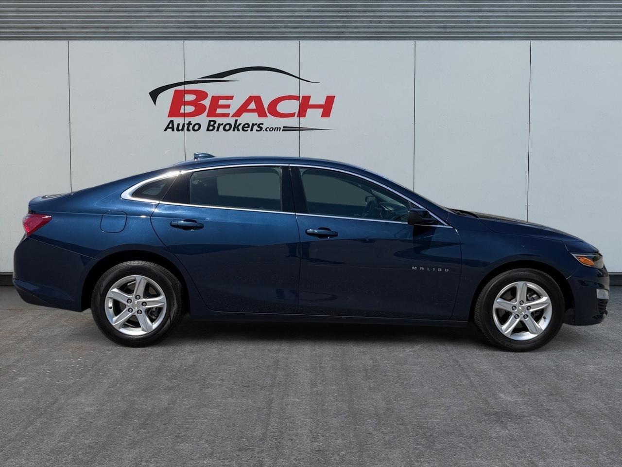 2022 Chevrolet Malibu LT, APPLE CARPLAY/ANDROID AUTO, HEATED SEATS, BLUETOOTH, BACKUP CAMERA, POWER MIRRORS, REMOTE START, COME AND TEST DRIVE THIS CHEVROLET MALIBU TODAY! Norfolk VA