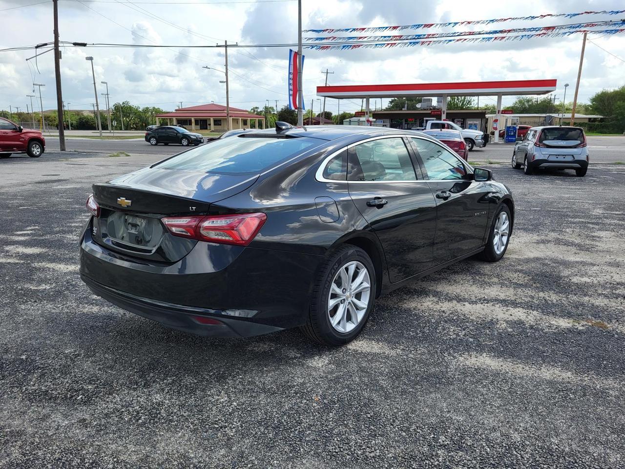 2022 Chevrolet Malibu LT