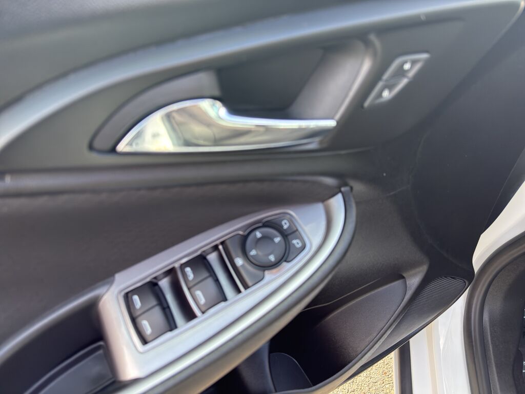 2022 Chevrolet Malibu LT Eureka CA