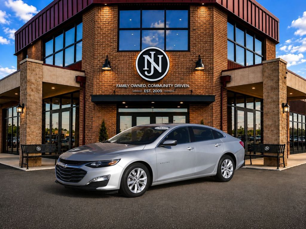 2022 Chevrolet Malibu LT