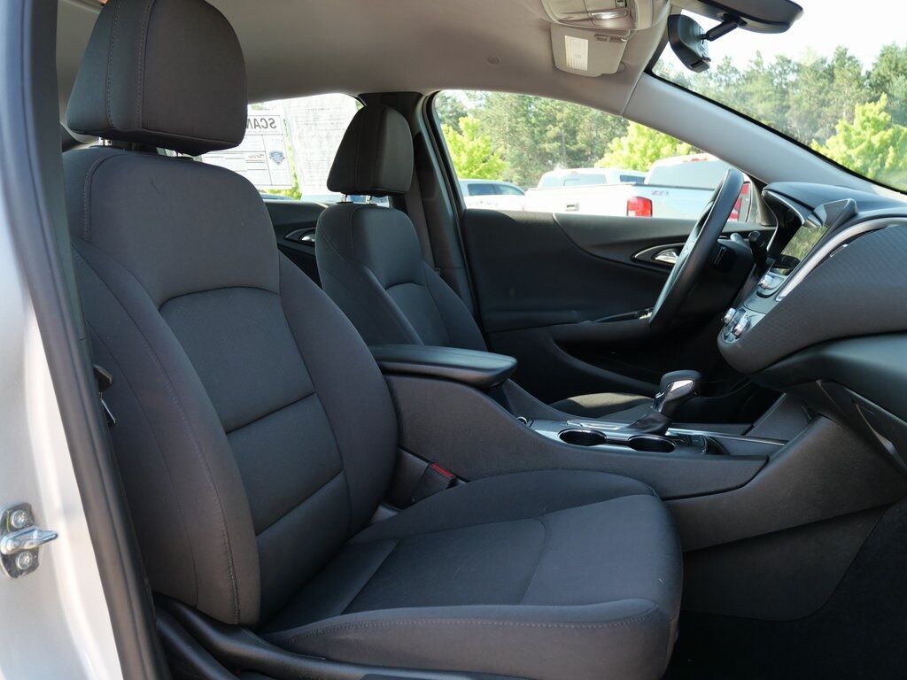 2022 Chevrolet Malibu LT Mt Pleasant MI