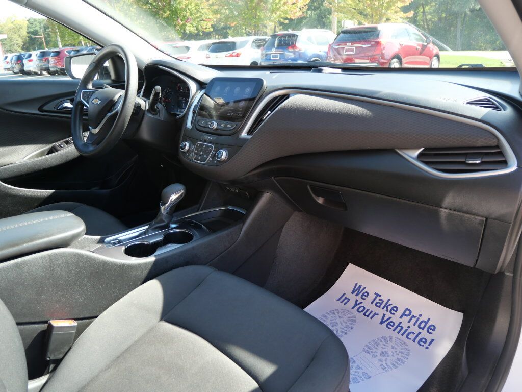 2022 Chevrolet Malibu LT Mt Pleasant MI