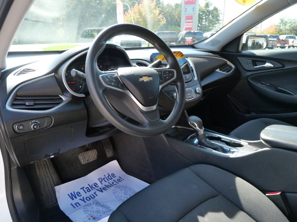 2022 Chevrolet Malibu LT Mt Pleasant MI