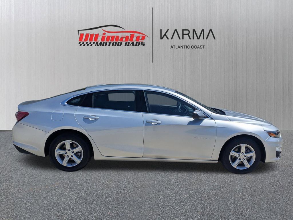 2022 Chevrolet Malibu LT